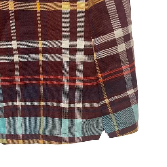 Urban Outfitters plaid mini skirt - Picture 12 of 12